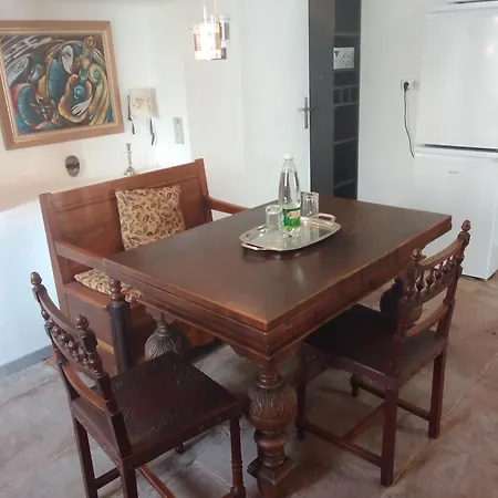 Appartment, Vogesenhaus In *